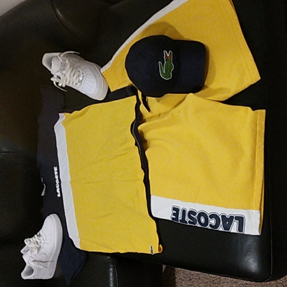 LACOSTE OUTFIT WITH STRAP BACK
